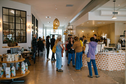 A busy morning in the Morro Bay cafe